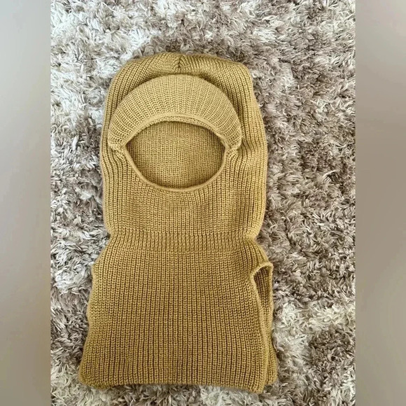 Accessories - Scarf with hat together